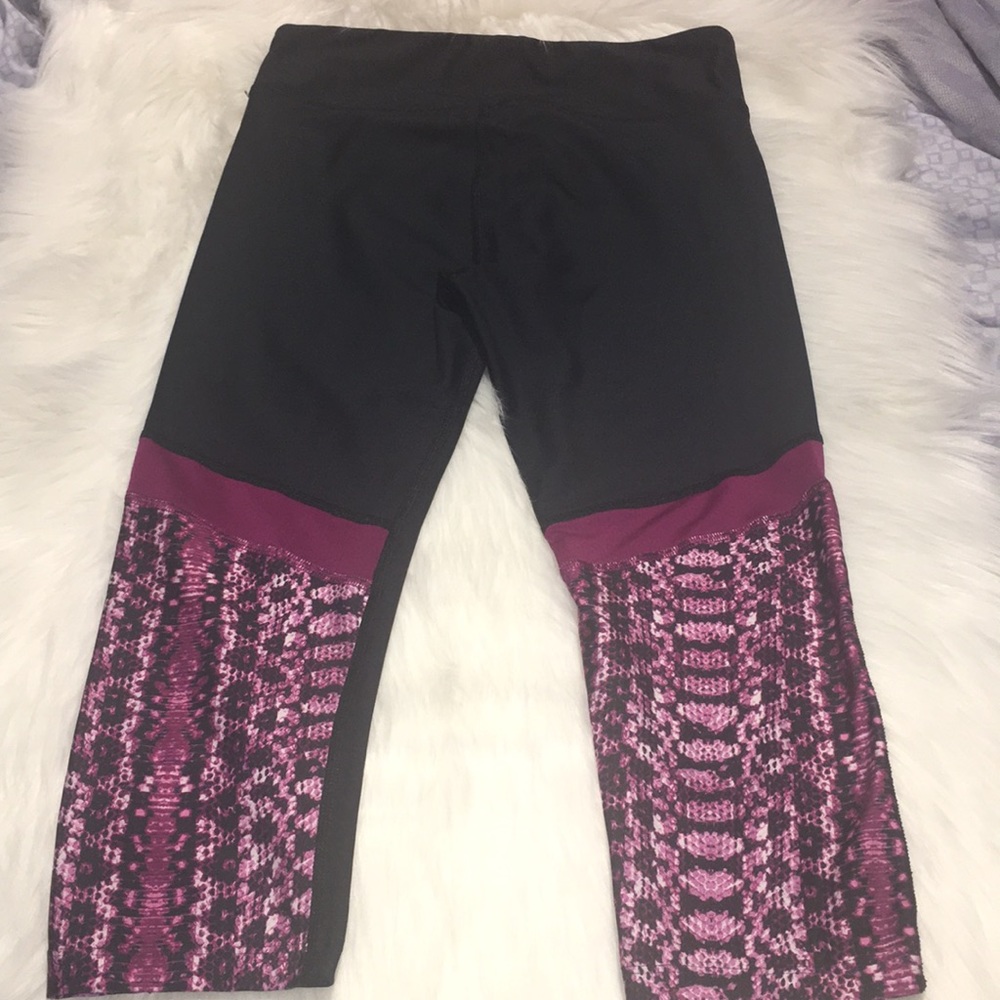 Under Armour leggings - Picture 2 of 5